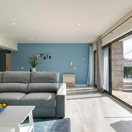 Apartment Casa Em *